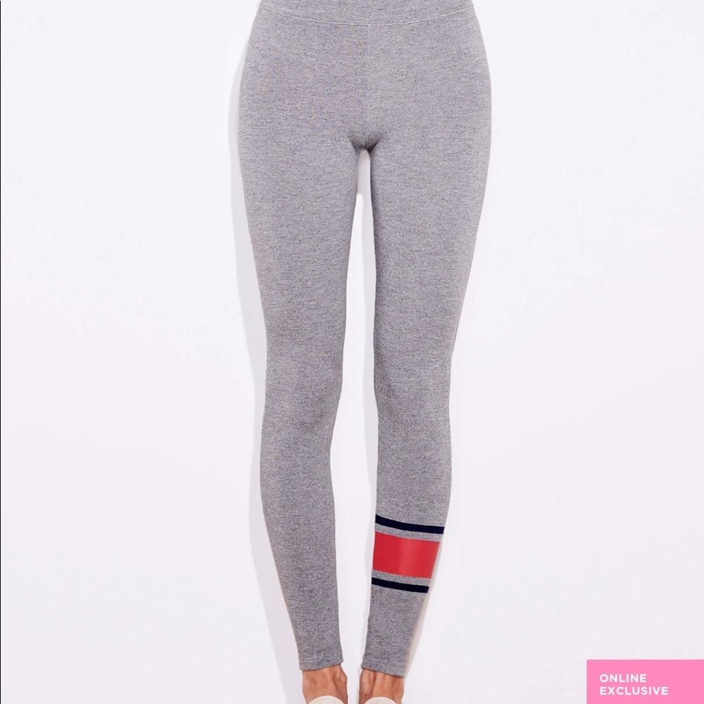 Sundry yoga pants